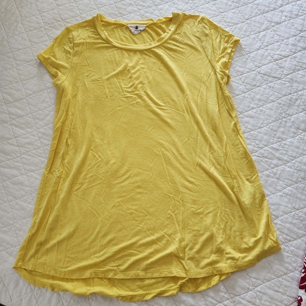 Les Amis Yellow Women's T-shirt, Size L